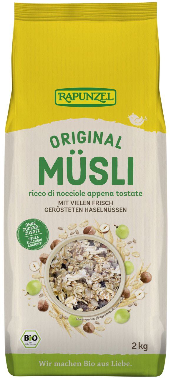 Bio Müsli von Rapunzel, Frühstücksprodukt mit Hafer, Nüssen und Trockenfrüchten in einer Packung ab 750g.