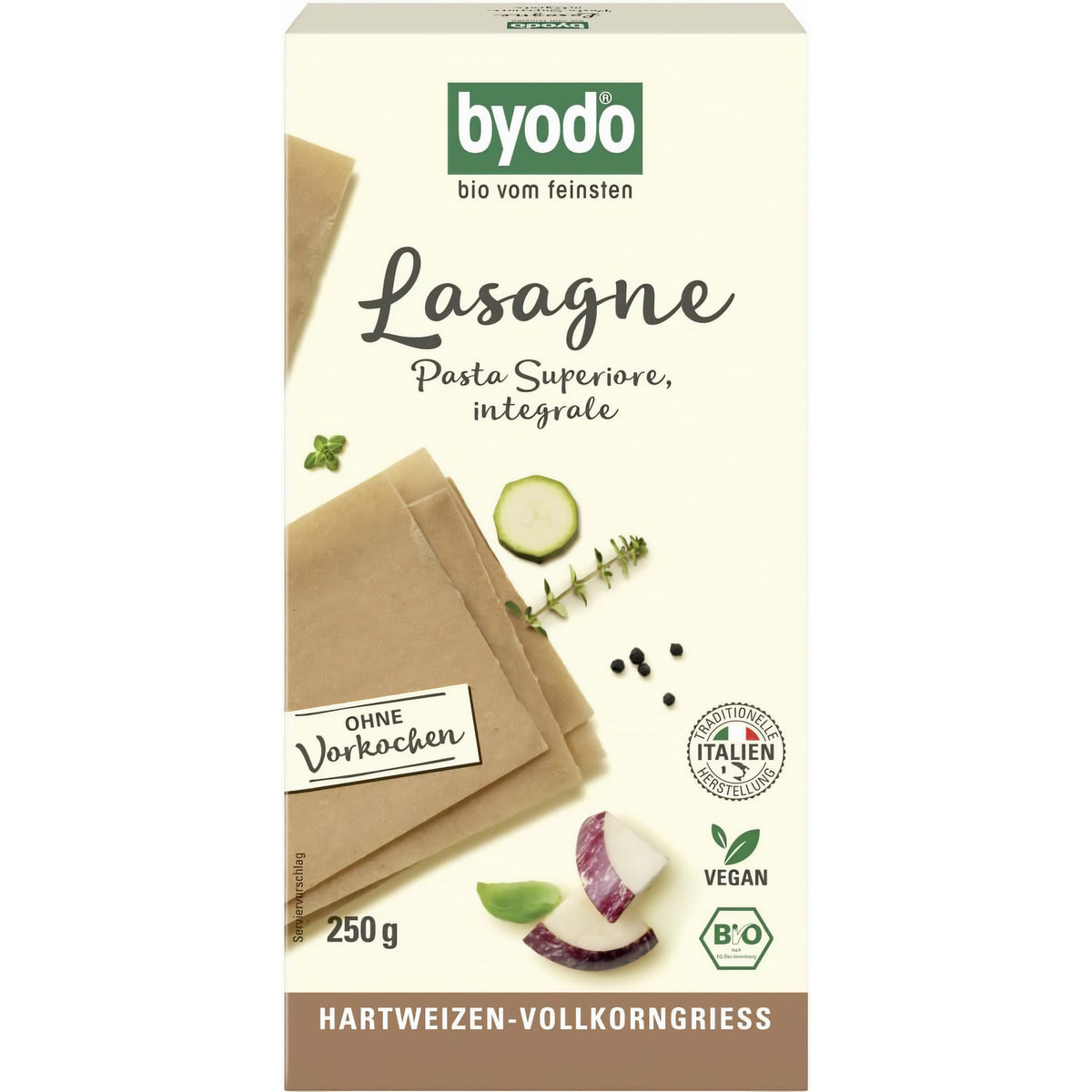Byodo Bio Lasagne aus Vollkorn-Hartweizengrieß, Verpackung mit Lasagneplatten, Kräutern, Zwiebelstücken und italienischem Herkunftssiegel.