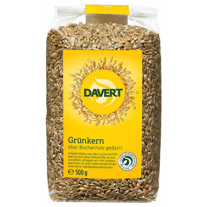 Bio Grünkern von Davert, 500g, zum Backen, sichtbares getrocknetes und geschältes Korn in der Verpackung