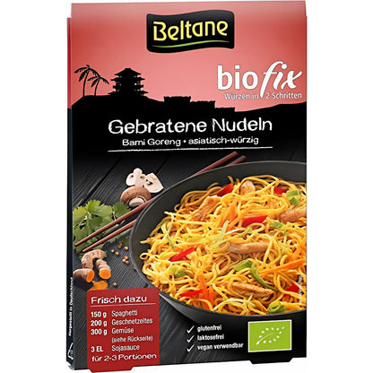 Gebratene Nudeln von Beltane Biofix, 5 Packungen à 15,90 g, für Kochrezepte, appetitlich angerichtet in einer Schüssel.