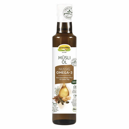 Grano Vita Müsliöl nussig in 250 ml Flasche, freigestellt auf weißem Hintergrund, Etikett mit Omega-3 Hinweis sichtbar.