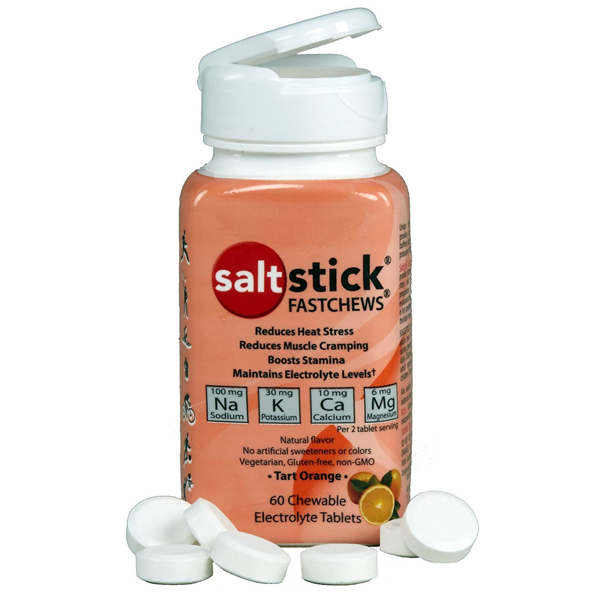 Eine Dose SaltStick Fast Chews Elektrolyt-Kautabletten Orange mit geöffnetem Deckel, umgeben von mehreren weißen Kautabletten auf weißem Hintergrund.