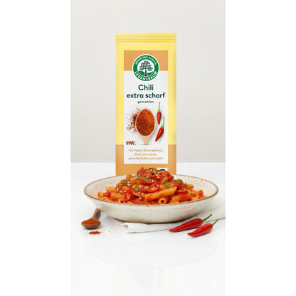 Gemahlene Bio Chili von Lebensbaum, scharfes Gewürz zum Kochen, 50g Packung, naturbelassen und perfekt für scharfe Gerichte