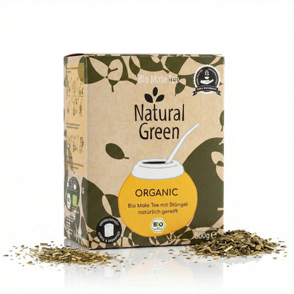 Bio Mate Tee von Natural Green, grüner Bio-Mate Tee mit Stängeln in einer Packung mit drei 500g Beuteln.