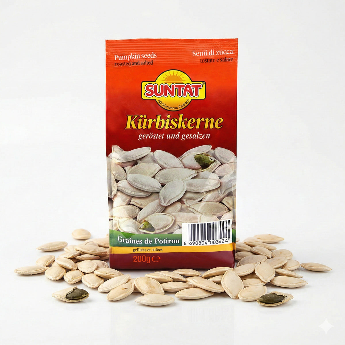 Geröstete und gesalzene Kürbiskerne von Suntat, Snacks, 2x200g, knusprig und aromatisch in einer transparenten Verpackung sichtbar