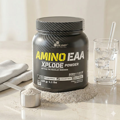 Olimp Amino EAA Xplode Pulver, 520 g, zeigt das Pulver in einer Dose mit grüner Verpackung und einem Sportler im Hintergrund