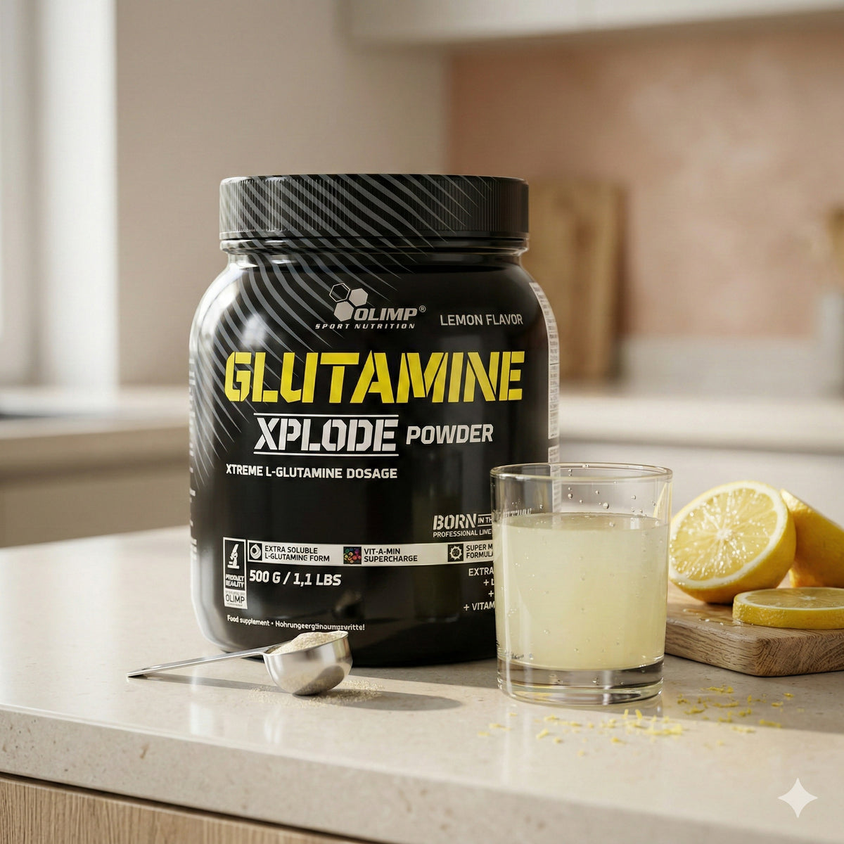 Olimp Glutamine Xplode Pulver in verschiedenen Geschmacksrichtungen, BCAA und L-Glutamin, in einer transparenten Verpackung