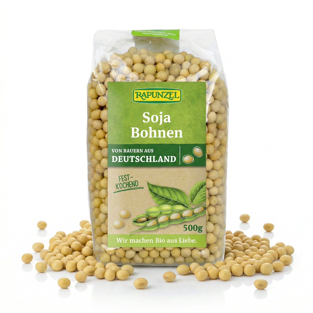 Bio Sojabohnen von Rapunzel in 500g Packung, ideal zum Kochen, liegen in einer Schüssel auf einem Küchenhintergrund.