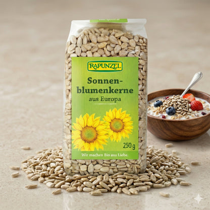 Bio Sonnenblumenkerne von Rapunzel in einer Schüssel, ideal zum Kochen, ab 500g, naturbelassen, knusprige Sonnenblumenkerne