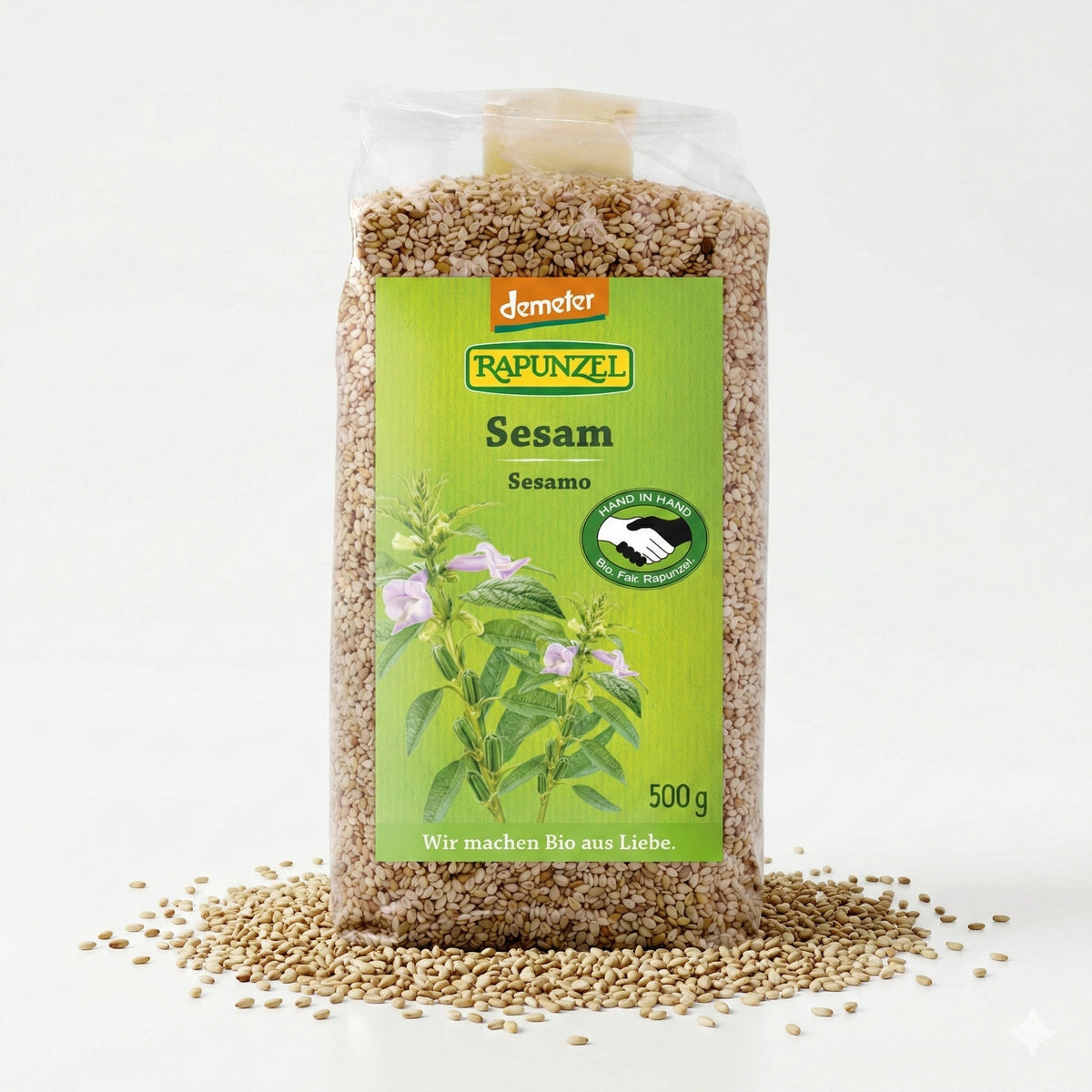 Bio Sesam von Rapunzel, Demeter-Qualität, 500g Packung, ideal zum Kochen, mit geschälten, goldbraunen Sesamsamen.