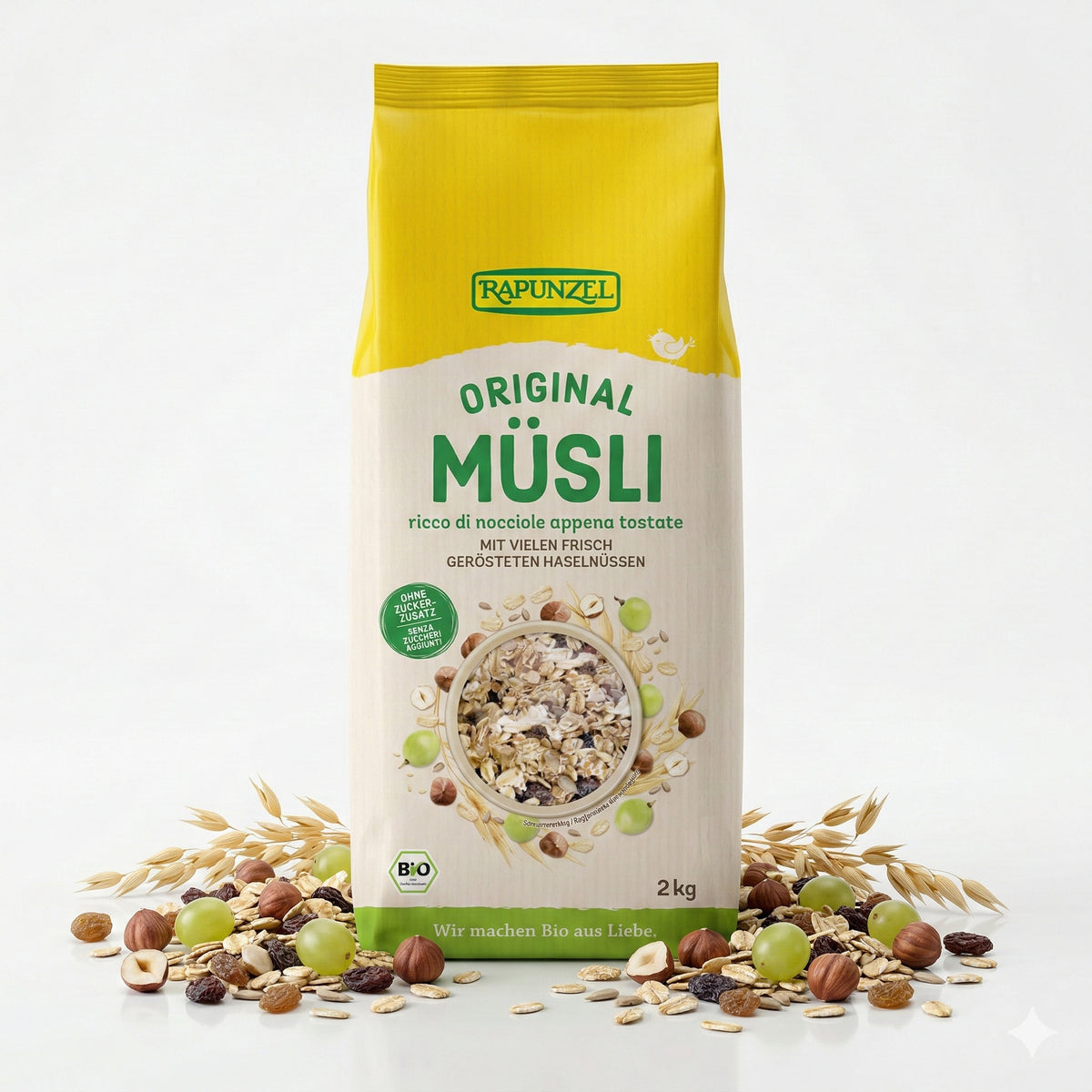 Bio Müsli von Rapunzel, original, für Frühstück, in einer 750g-Packung, mit vielfältigen Getreide- und Nussbestandteilen.