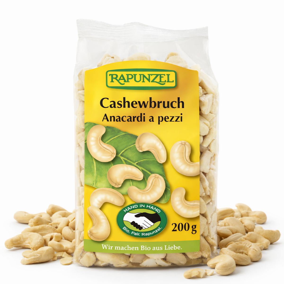 Bio Cashewbruch von Rapunzel, 200g, zum Kochen, zeigt frische, ungesalzene Cashewkerne in einer offenen Packung.