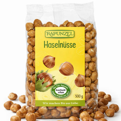 Bio Haselnüsse von Rapunzel, 500g, zum Kochen, offene Nüsse in einer transparenten Schale, natürliche braune Haselnüsse.