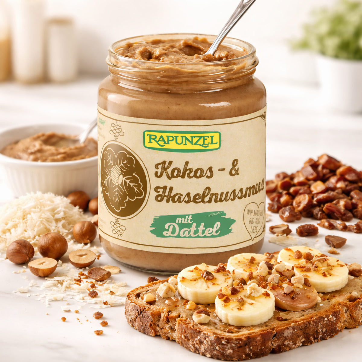 Rapunzel Bio Kokos-Haselnussmus mit Datteln, vegetarisches Kochprodukt, cremig, 250g, für gesunde Desserts und Mahlzeiten