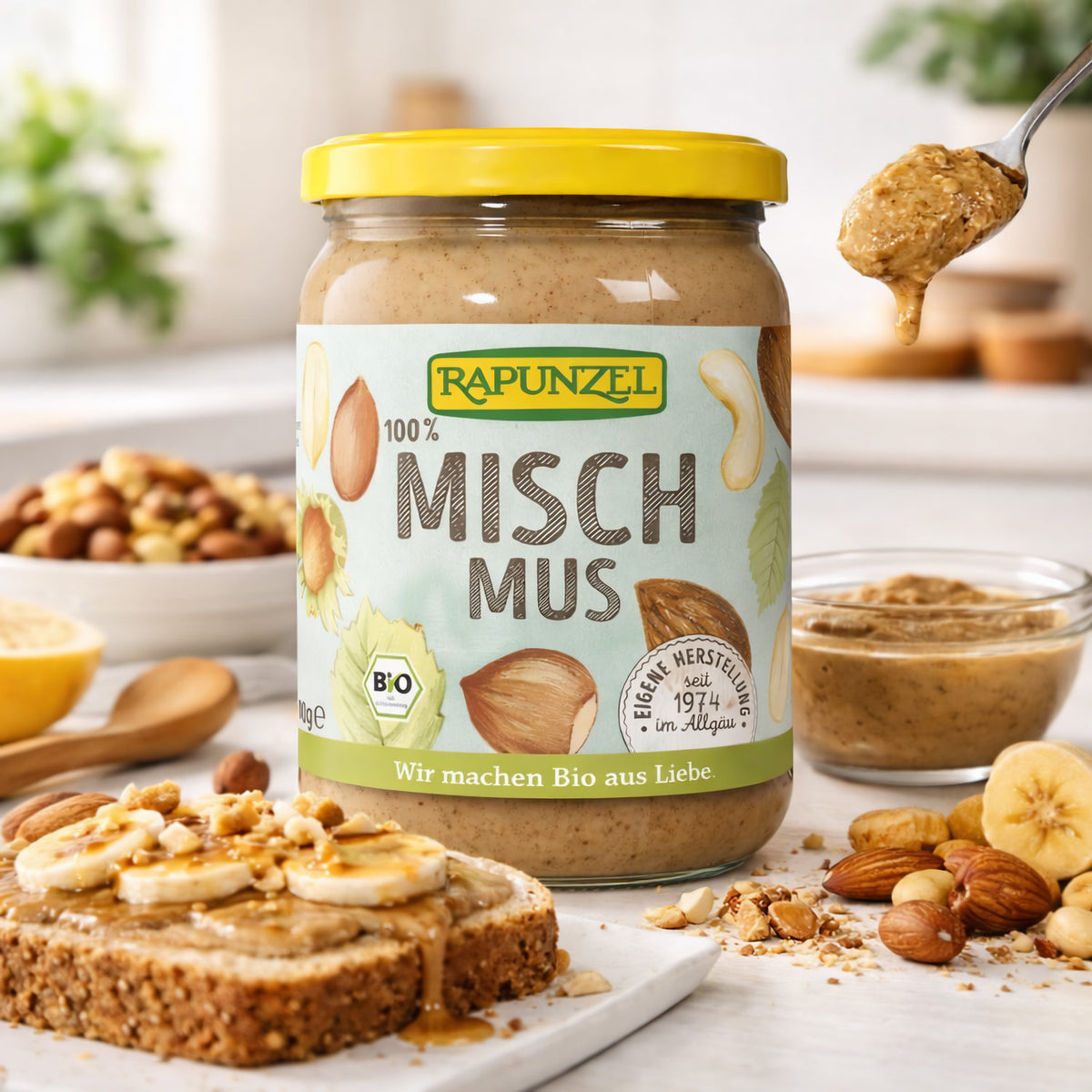 Rapunzel Bio Mischmus 4 Nüsse, Kochmischung, gemischte Bio-Nüsse in einer Schüssel, nachhaltige Verpackung, naturbelassen