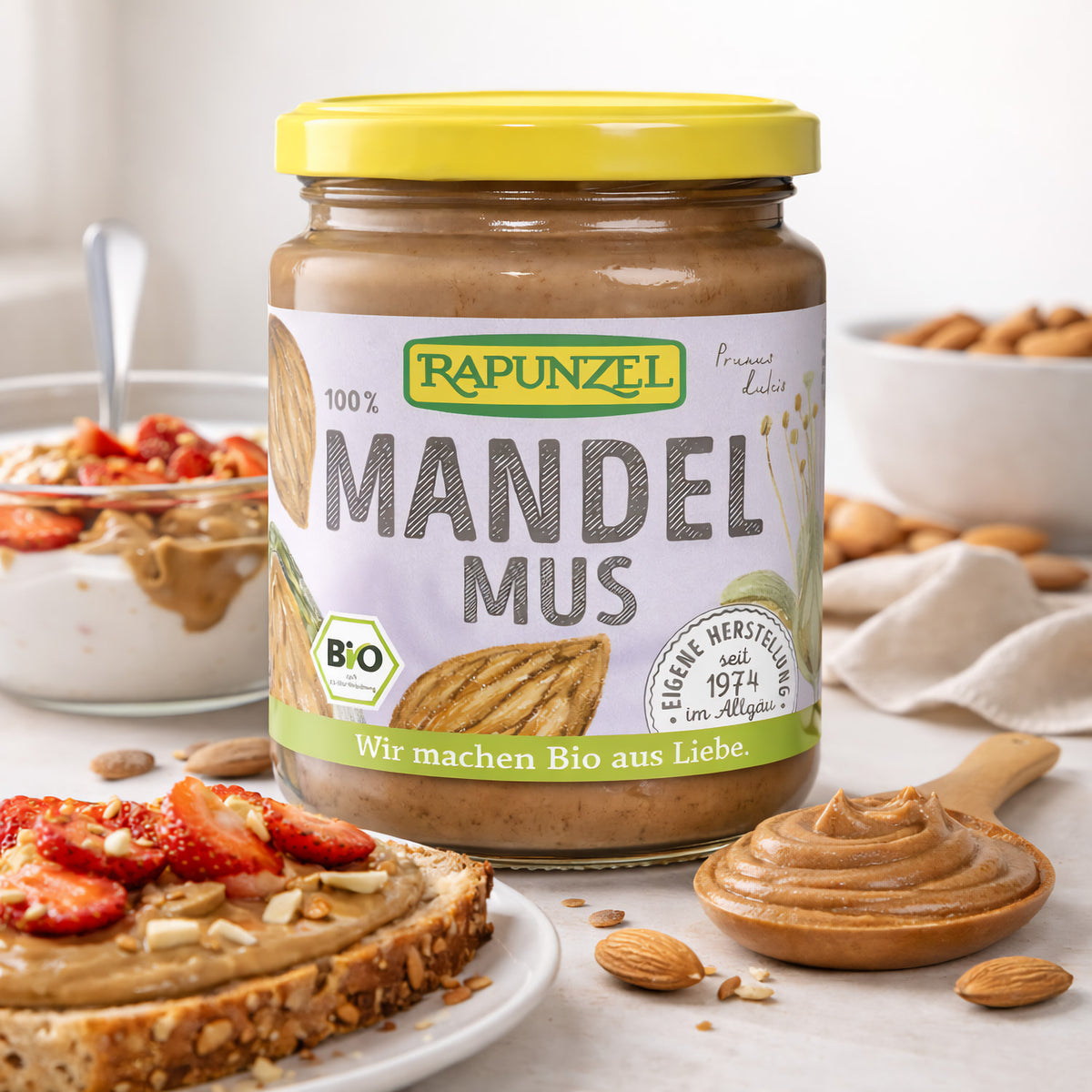 Braunes Mandelmus von Rapunzel in 500g Packung, ideal zum Kochen, mit cremiger Textur und natürlichem Mandelgeschmack