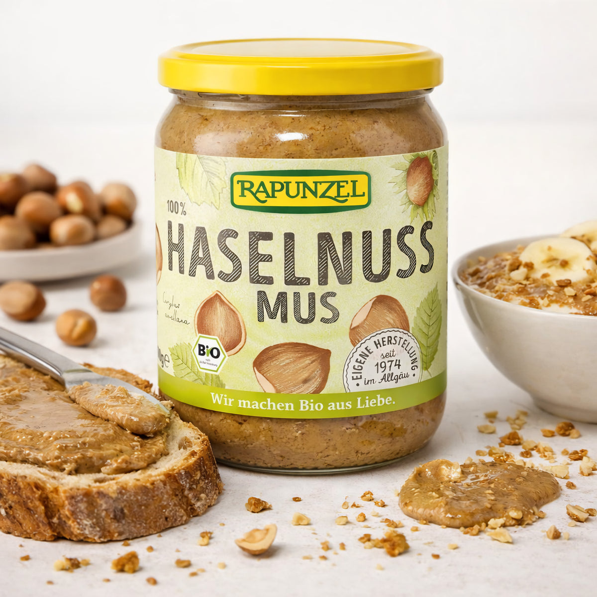 Bio Haselnussmus von Rapunzel, 250g, cremiges Nussmus für Frühstück und Snacks, in Glasbehälter.