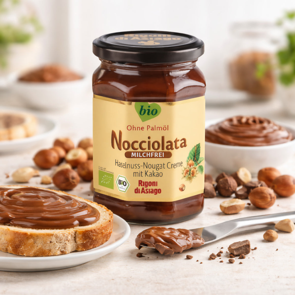 Bio Haselnusscreme von Rigoni di Asiago, milchfrei und ohne Palmöl, ideal für Frühstück, 6x250g.