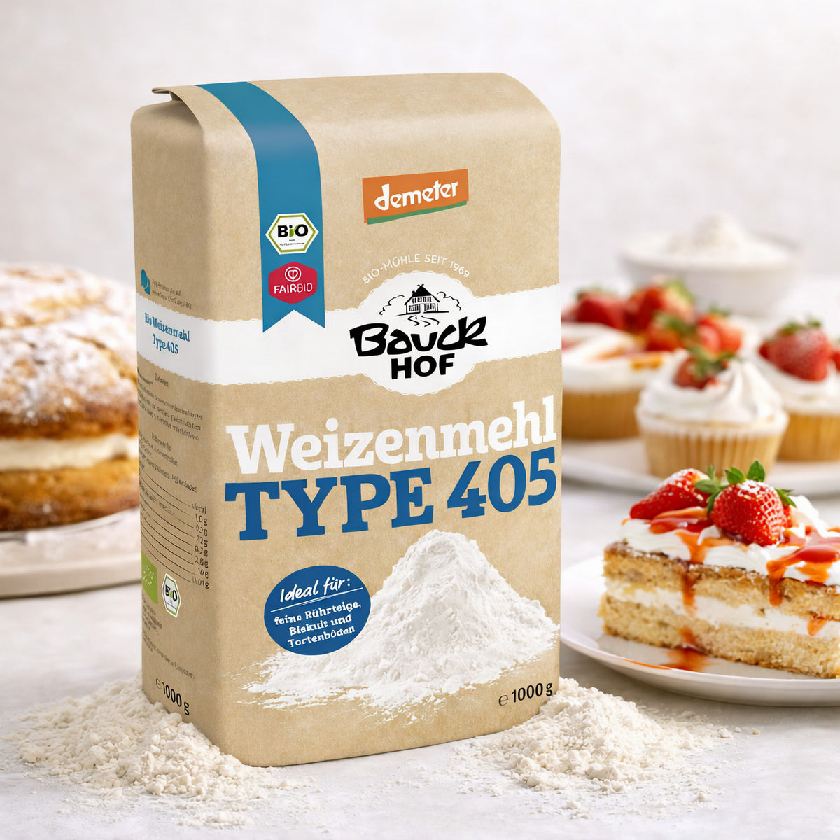 Bio Weizenmehl Bauckhof Typ 405 von Bauck Mühle, 6x 1000g, für Kochen und Backen in einer offenen Verpackung.