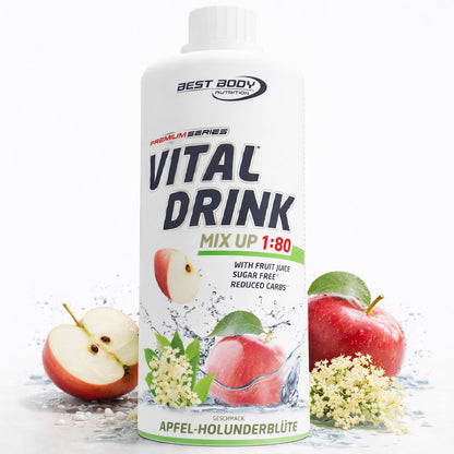 Best Body Nutrition Vitaldrink Apfel-Holunderblüte, Flasche von vorne, rote Äpfel und Holunderblüten im Spritzwasser.