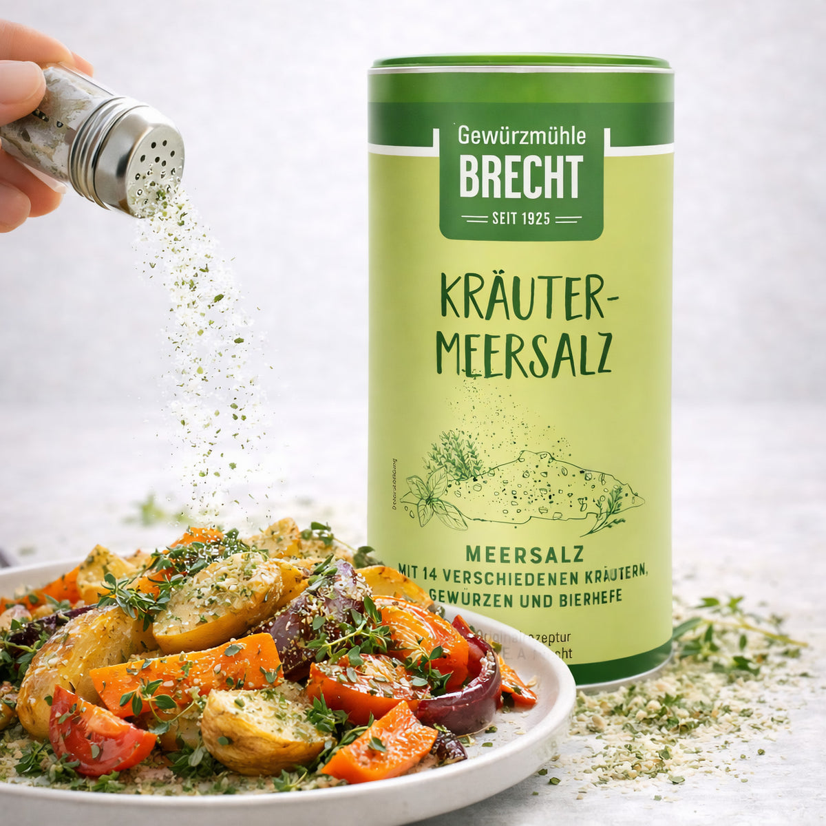 Brecht Kräuter-Meersalz in einer Dose, ideal zum Backen, mit Kräutern und Meersalz, sichtbar in der Verpackung.