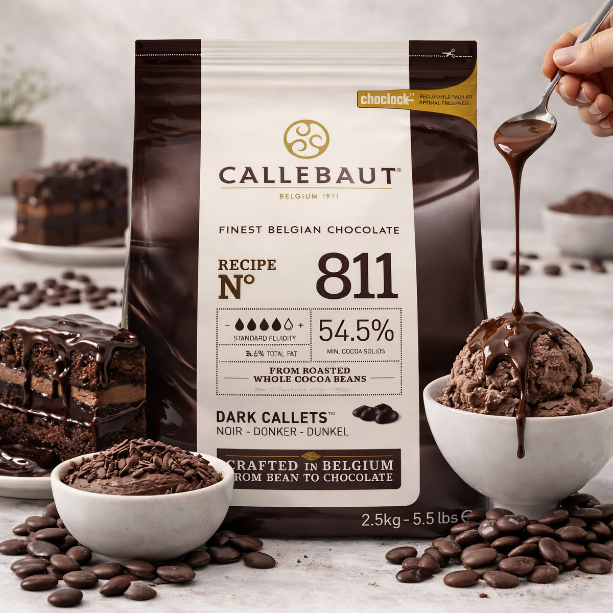 Callebaut Rezept No. 811 Kuvertüre Callets Zartbitterschokolade, 54,5% Kakao, Backen, 2500g, glänzende Schokoladenstückchen