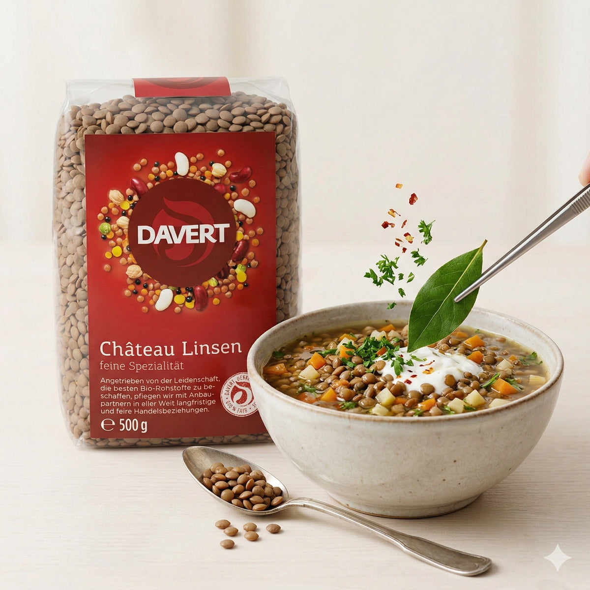 Bündel Davert Château Linsen in einer 500g Packung, ideal zum Kochen, auf weißem Hintergrund.