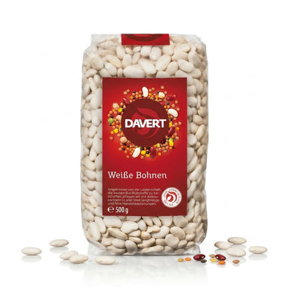 Weiße Bio-Bohnen von Davert in einer Schüssel, ideal zum Kochen, ab 500g. Frische, hochwertige Lebensmittel für gesunde Gerichte.
