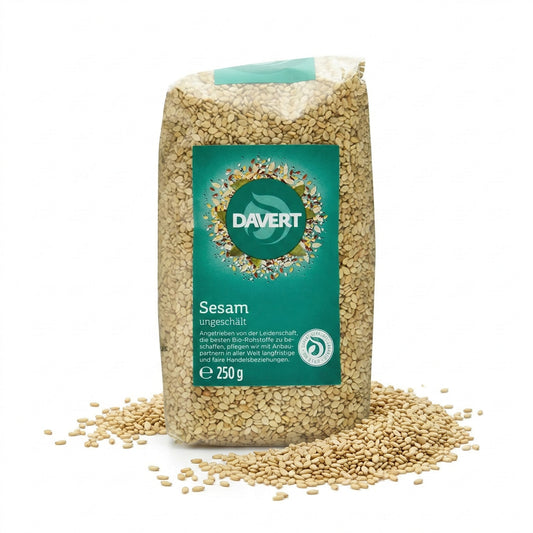 Bio Sesam ungeschält von Davert, 250g, in einer transparenten Schüssel, ideal für das Kochen und Backen.