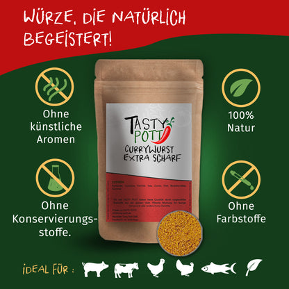 Tasty Pott Currywurst Gewürzmischung extra scharf im braunen Beutel vor grün-rotem Hintergrund mit Symbolen für natürliche Zutaten und ohne Zusatzstoffe.