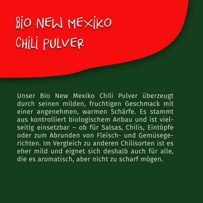 Texttafel mit Beschreibung zum Bio New Mexiko Chili Pulver von Tasty Pott auf grün-rotem Hintergrund, ohne sichtbares Produkt.
