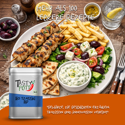 Griechischer Mezze-Teller mit Tzatziki, Grillspießen, Pommes und Gemüse, vorne die Tasty Pott Tzatziki Gewürzmischung Dose.