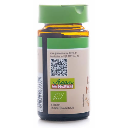 Seitenansicht des Brecht Gewürzmischungen Glases mit QR-Code, Vegan-Qualitätssiegel und EU-Bio-Logo auf dem Etikett.