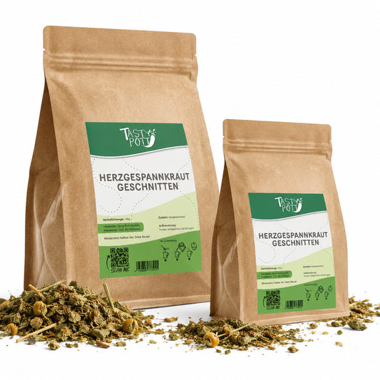 Zwei Beutel Tasty Pott Herzgespannkraut getrocknet und geschnitten, umgeben von losem herzgespannkraut auf weißem Hintergrund.