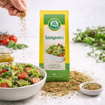 Bio Salatgewürz von Lebensbaum in 3 x 40g Packungen, frische Kräuter und Gewürze für Salate, natürlich und aromatisch.