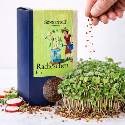Bio Radieschen Samen von Sonnentor, ideal für Frühstückssalate, in einer 120g Packung, frisches Saatgut für Garten oder Balkon.