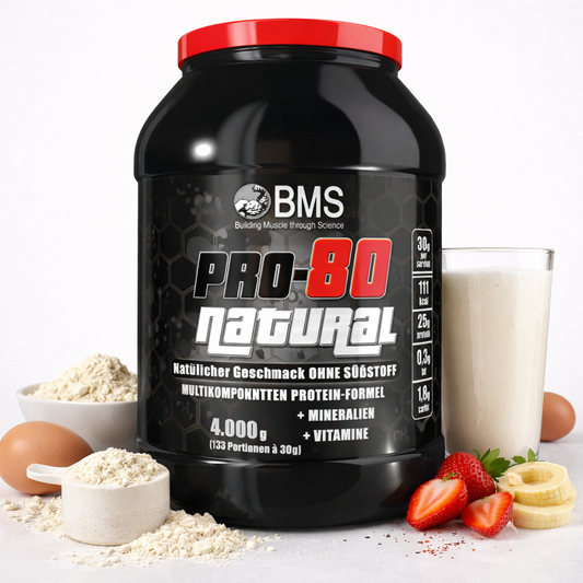 BMS Professional Protein 80 NATURAL Muskelaufbau Pulver, sichtbar in der Verpackung, ideal für Muskelaufbau und Fitness.