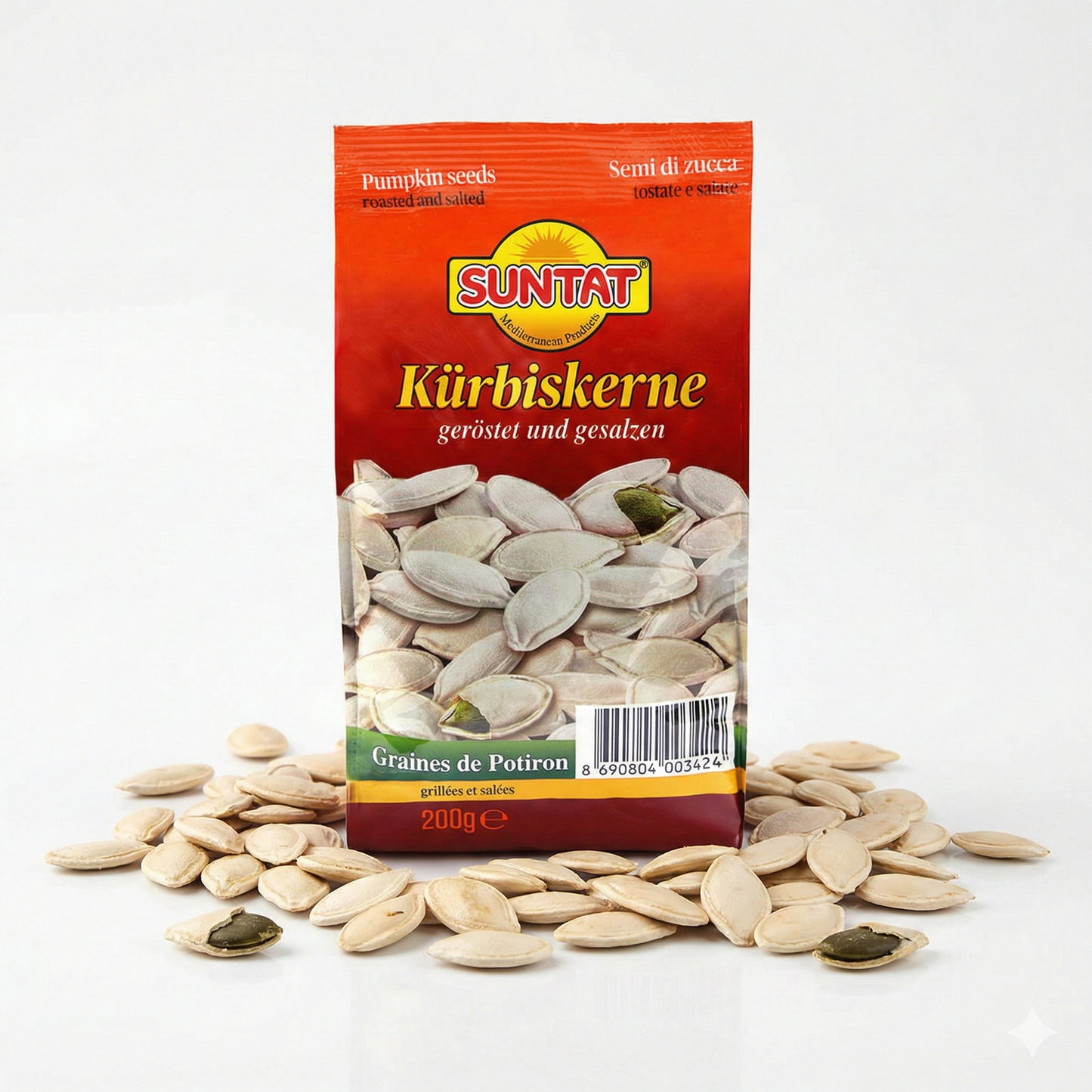 Geröstete und gesalzene Kürbiskerne von Suntat, Snacks, 2x200g, knusprig und aromatisch in einer transparenten Verpackung sichtbar