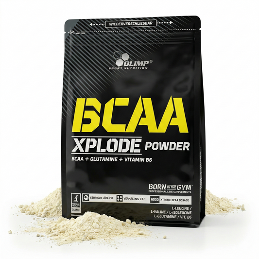 Olimp BCAA Xplode Pulver in 1000g Beutel, braune BCAA-Pulver mit Aminosäuren für Muskelaufbau, auf weißem Hintergrund.