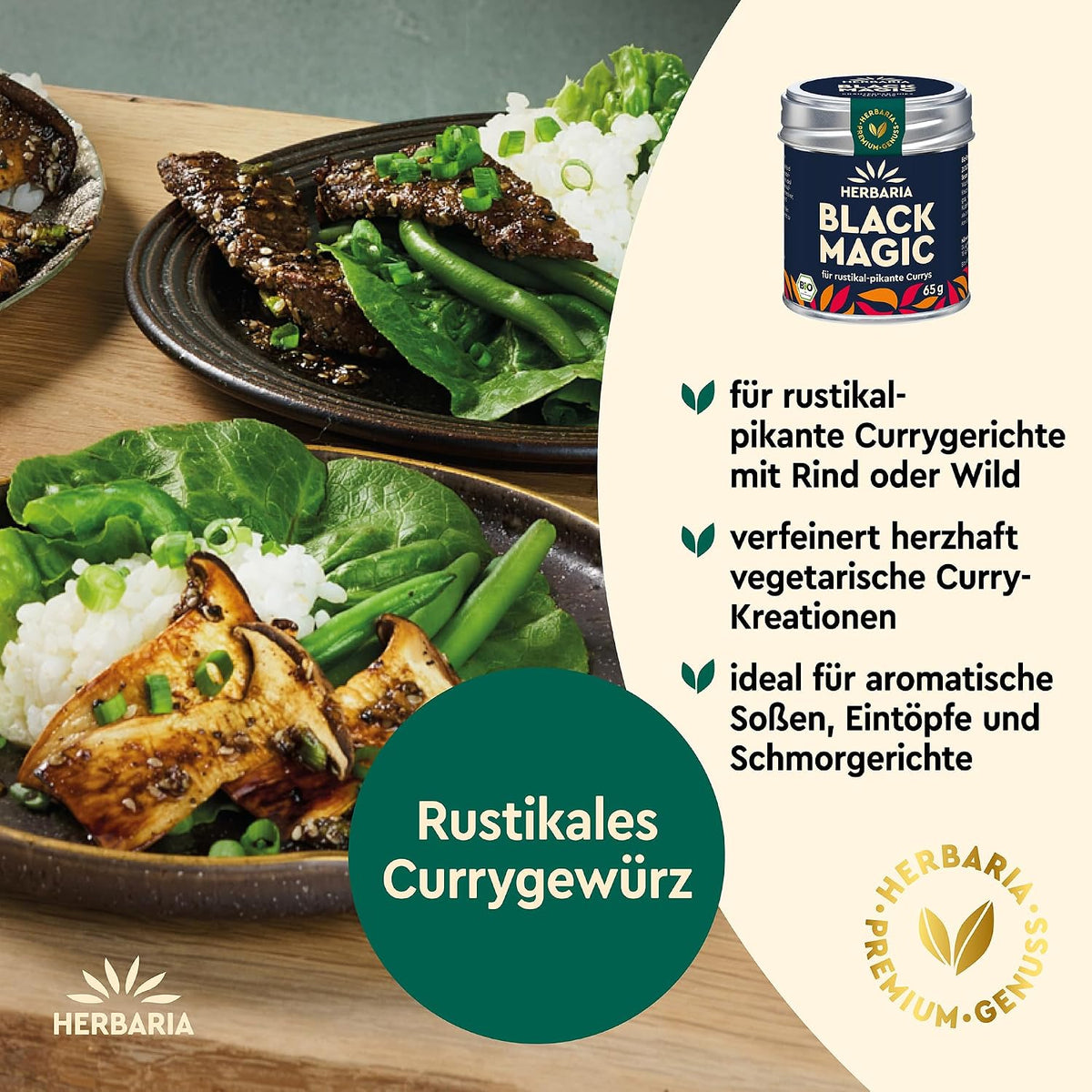 Zwei angerichtete Teller mit Reis, Bohnen, Salat und gebratenem Fleisch sowie eine Herbaria Black Magic Curry Gewürzdose als Vorschau.