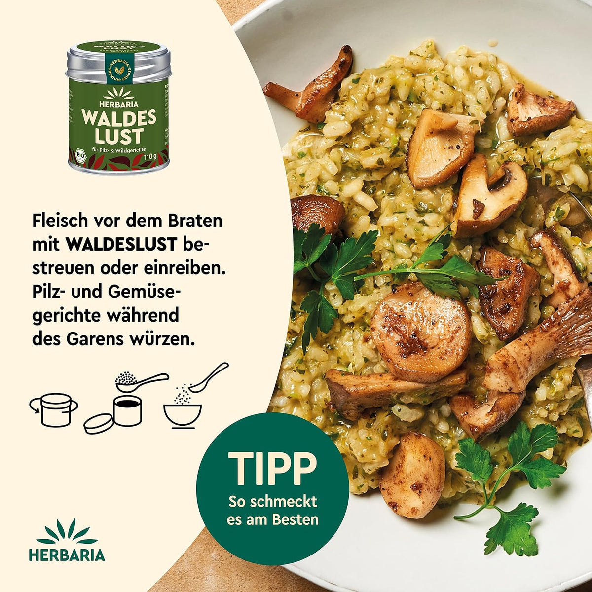Risotto mit Pilzen und Kräutern in einer Schale, oben links Herbaria Waldeslust 110g Dose, Anwendungshinweis für Pilzgerichte.